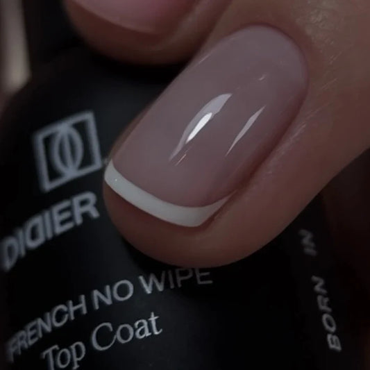 Top Coat No Wipe pro francouzskou manikúru & nail art