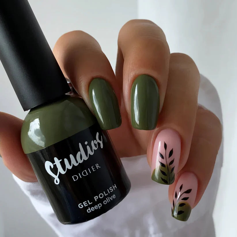 Gel Lak Studios Didier, deep olive, 8ml