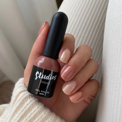 Gel Lak Studios Didier, latte, 8ml